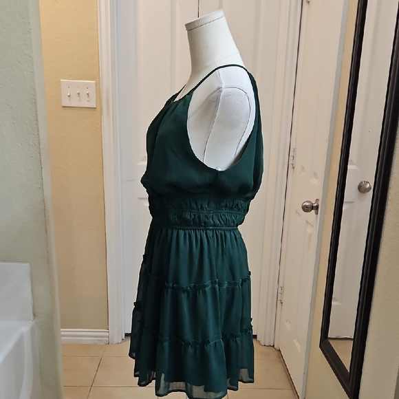 Trixxi Emerald Green Halter Mini Dress Size Large - Picture 5 of 8